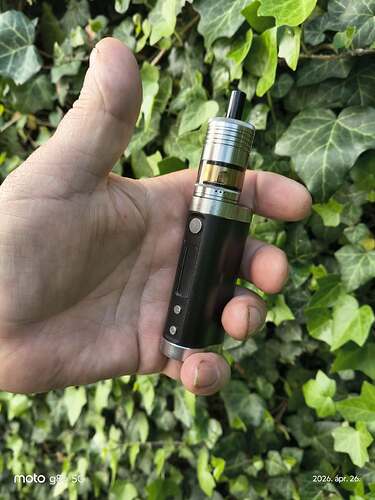 e4a5cdb9-bcfc-40f6-9920-b14e413a78c0 (1)