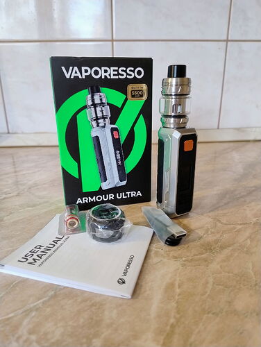 Vaporesso Armour Ultra Kit - Doboz tartalma