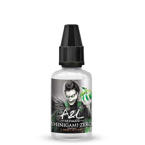 Egy elektronikus cigaretta folyadékos palackja látható egy karakterrel és egy zöld almával a címkén, valamint az "A&L - Ultimate Shinigami-Zero Original Sweet Edition" felirattal. (Feliratozva AI-val)