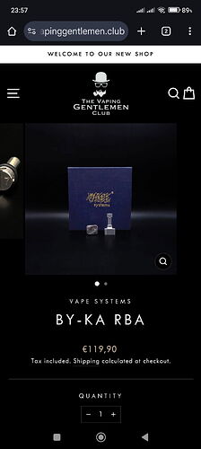Az oldal egy BY-KA RBA vape rendszert hirdet 119,90 euró áron, amely tartalmazza az adót, a szállítást pedig a fizetésnél számolják ki. (Feliratozva AI-val)