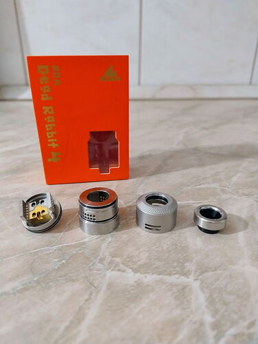 Hellvape Dead Rabbit 4 RDA - Felépítése